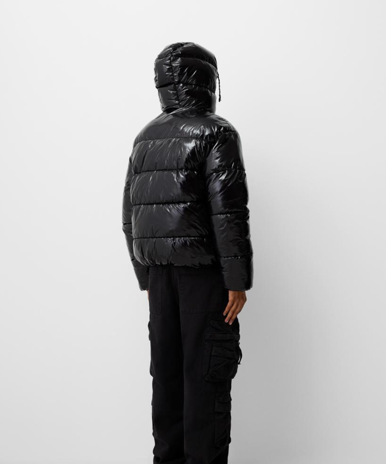 OFF-DUTY PUFFER JACKET